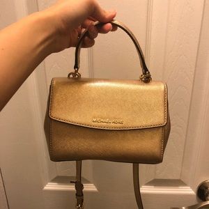Michael kors gold bag